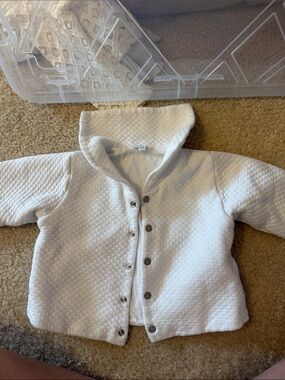 Jacadi Paris Baby girls 12M Quilted White Snap-Front Jacket